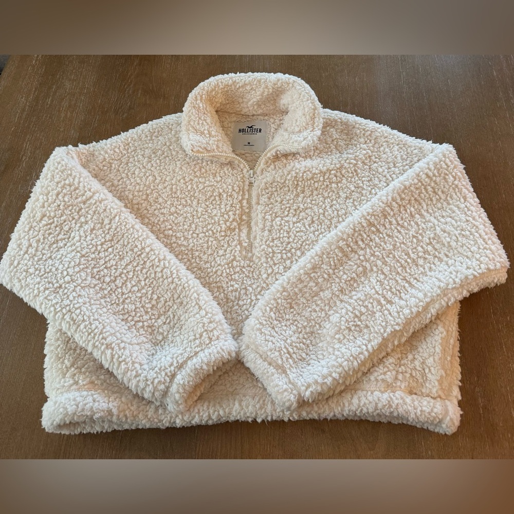 Women’s Hollister Fuzzy Fleece Sherpa Half Zip Pullover Cropped Jacket - Picture 4 of 6